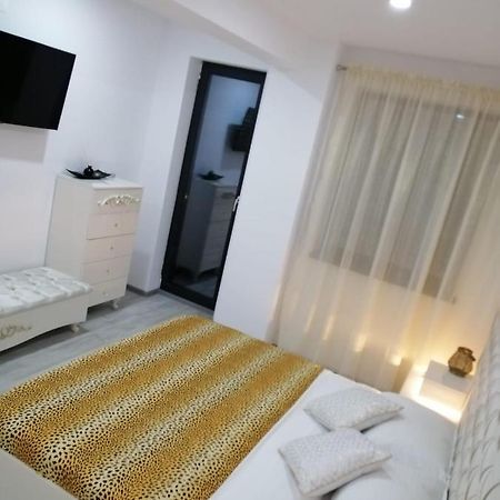 Nemo Apartment ナボダリ エクステリア 写真